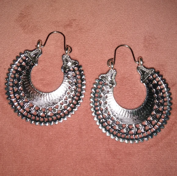 Silver Intricate Filigree Lace Earrings India Huggie Hoops Bohemian Aesthetic - Picture 9 of 9